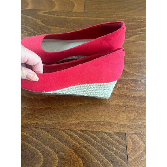 Clarks Women's Mallory Luna Closed Rope Wedge Platform Cherry Red Sz 7.5 M - Picture 3 of 8